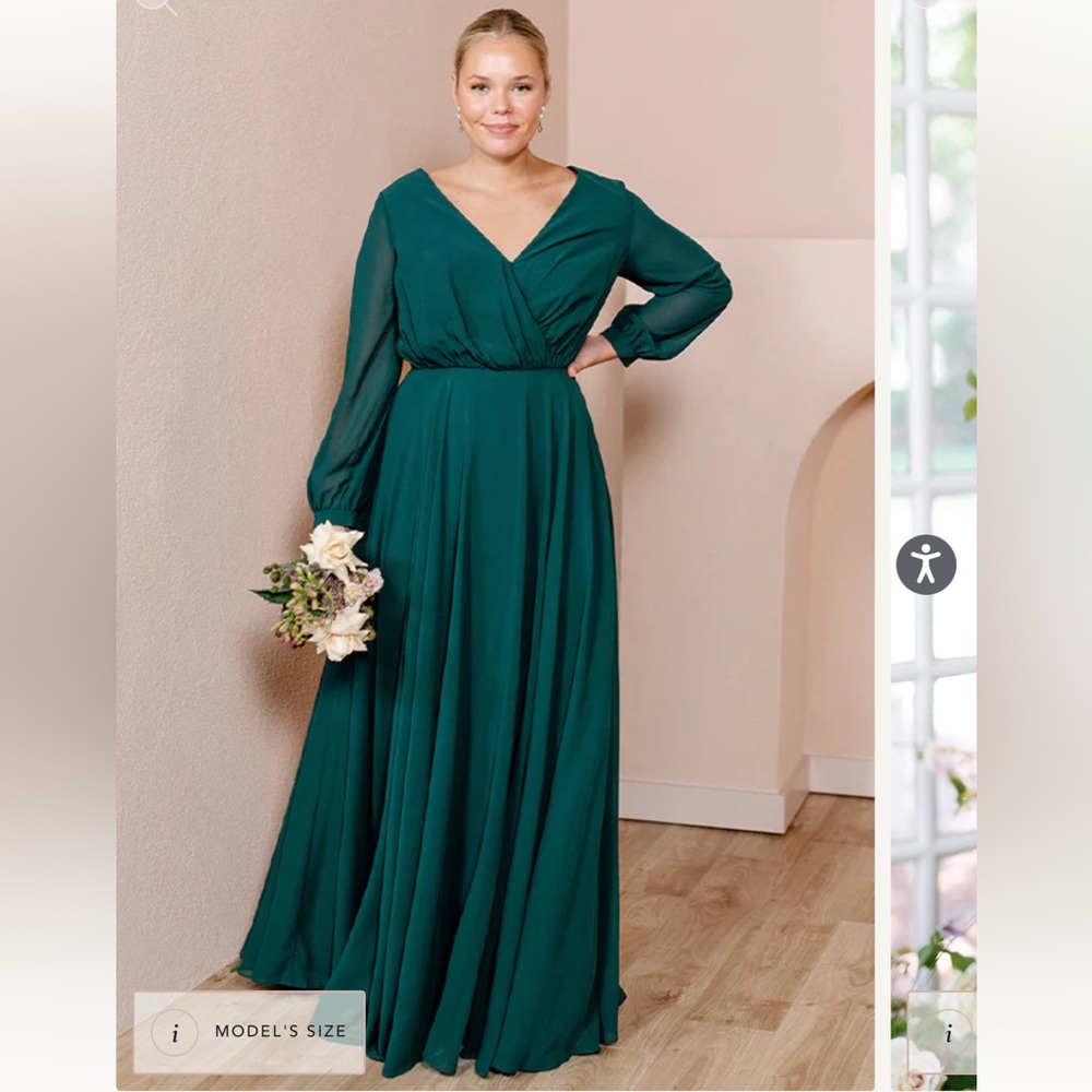 Revelry Size 12 Emerald NEW Juliet Chiffon Long Sleeve Dress